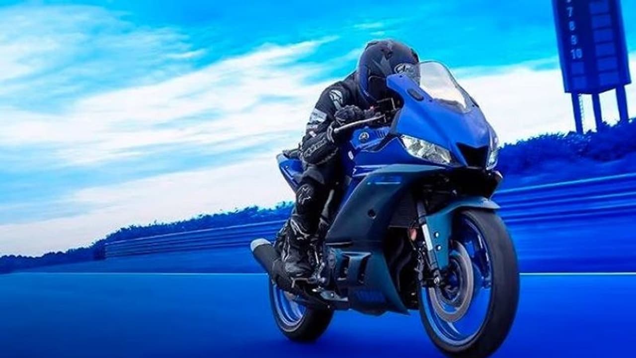 Yamaha: అతిత్వరలో ఇండియాలోకి యమహా బయోఫ్యూయల్ బైక్.. మరో రెండేళ్లలో 10 కంటే ఎక్కువ మోడల్స్ లాంచ్.. Yamaha: అతిత్వరలో ఇండియాలోకి యమహా బయోఫ్యూయల్ బైక్.. మరో రెండేళ్లలో 10 కంటే ఎక్కువ మోడల్స్ లాంచ్..