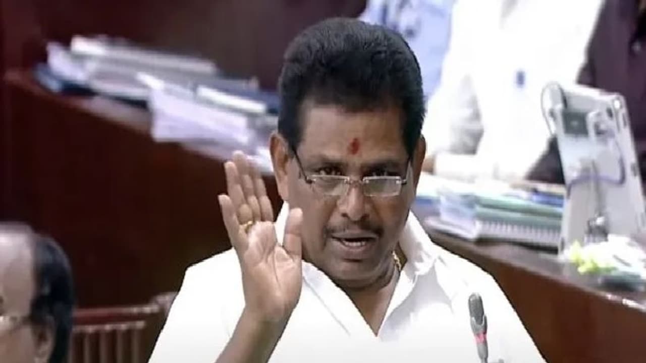 ஐந்து மாவட்டங்களில் ரூ.50 கோடியில் நவீன மீன் சந்தைகள் நிறுவப்படும்... அனிதா ராதாகிருஷ்ணன் உறுதி!! ஐந்து மாவட்டங்களில் ரூ.50 கோடியில் நவீன மீன் சந்தைகள் நிறுவப்படும்... அனிதா ராதாகிருஷ்ணன் உறுதி!!