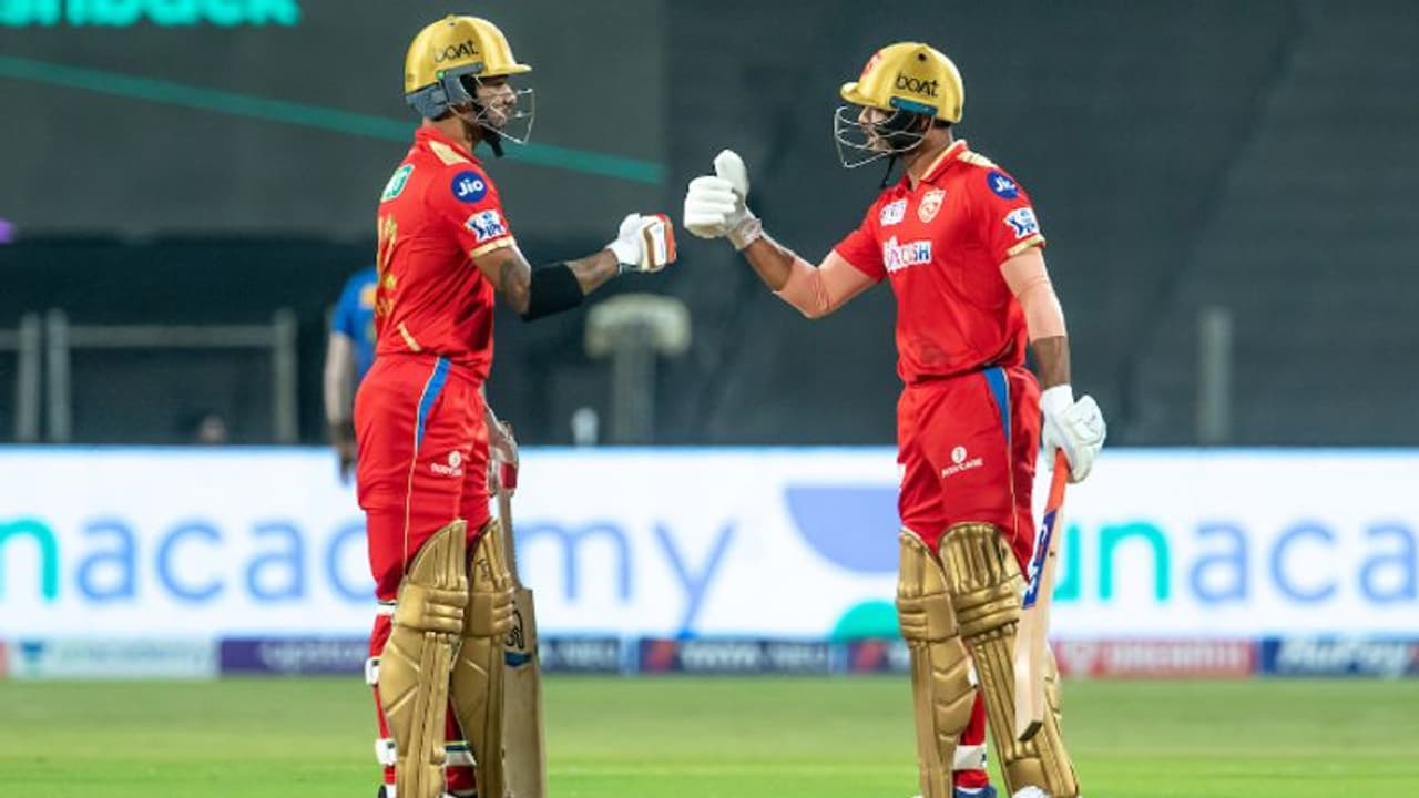 IPL 2022: మయాంక్ మాయ.. ధావన్ దంచుడు.. ముంబై బౌలర్లు అట్టర్ ఫ్లాఫ్.. ఇక బ్యాటర్లమీదే భారమంతా.. IPL 2022: మయాంక్ మాయ.. ధావన్ దంచుడు.. ముంబై బౌలర్లు అట్టర్ ఫ్లాఫ్.. ఇక బ్యాటర్లమీదే భారమంతా..