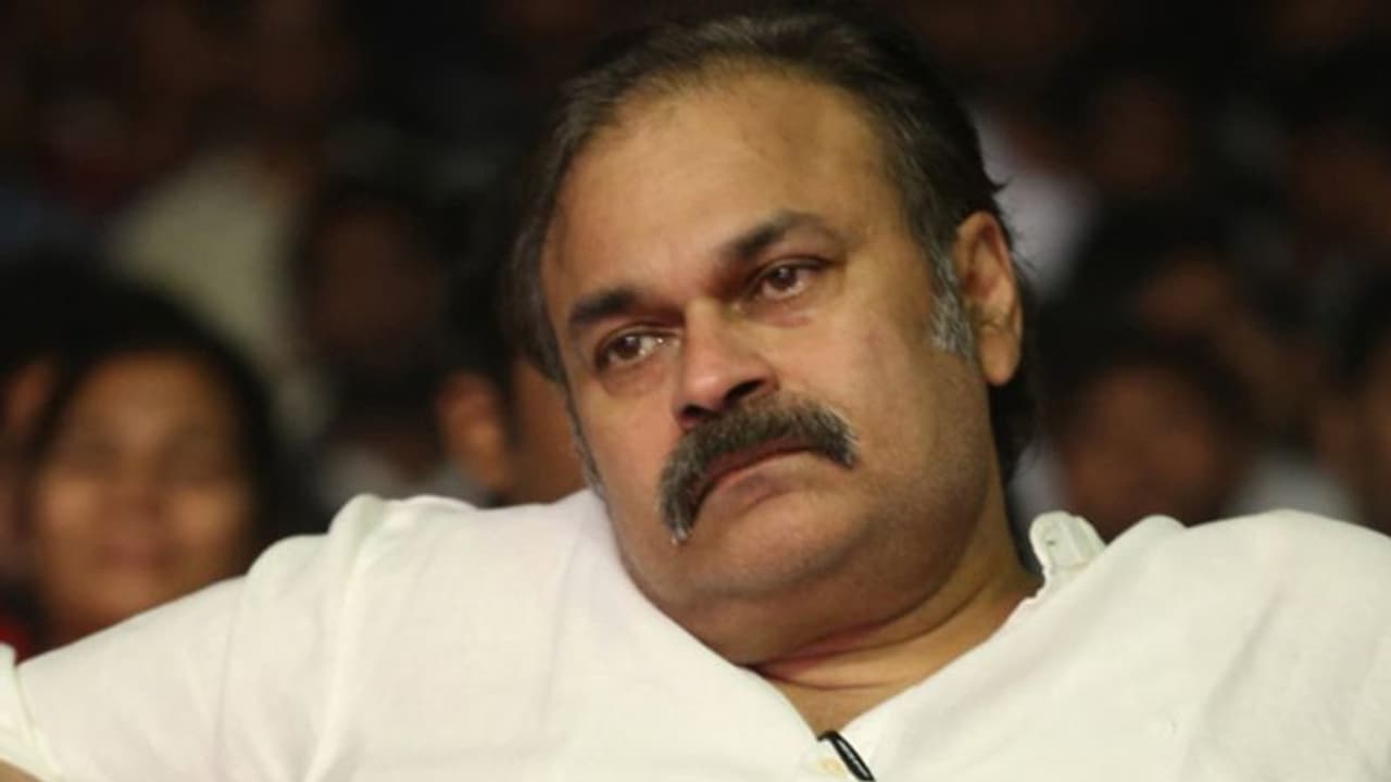 నీ టైమ్ మారి పెద్దోడివి అయి ఉండోచ్చు.. చిరంజీవి ఎప్పుడు అక్కడే ఉంటాడు: సంచలనంగా మారిన నాగబాబు కామెంట్స్.. 