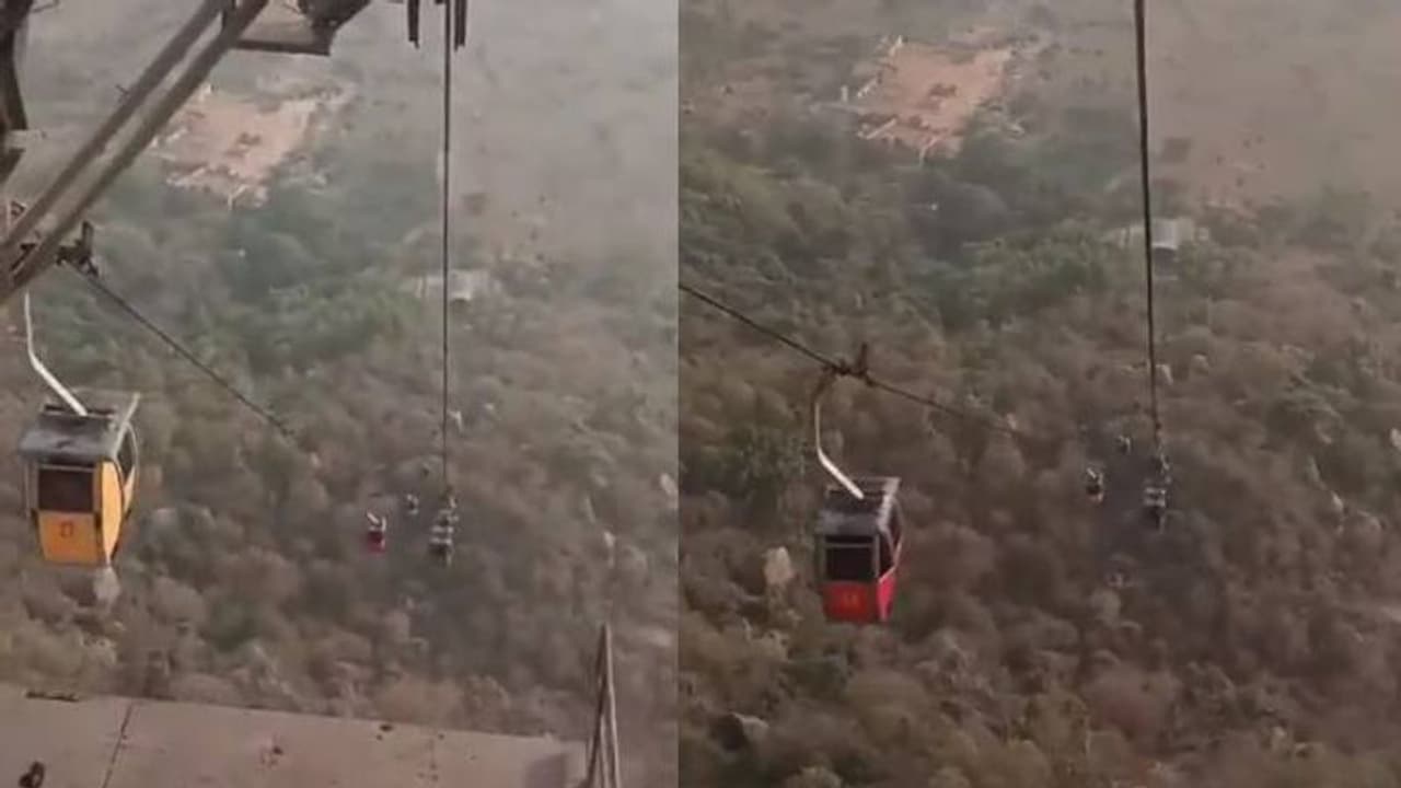 ஜார்கண்ட் கேபிள் கார் விபத்து.. சமூக வலைதளங்களில் வைரலாகும் பரபர வீடியோ...! ஜார்கண்ட் கேபிள் கார் விபத்து.. சமூக வலைதளங்களில் வைரலாகும் பரபர வீடியோ...!