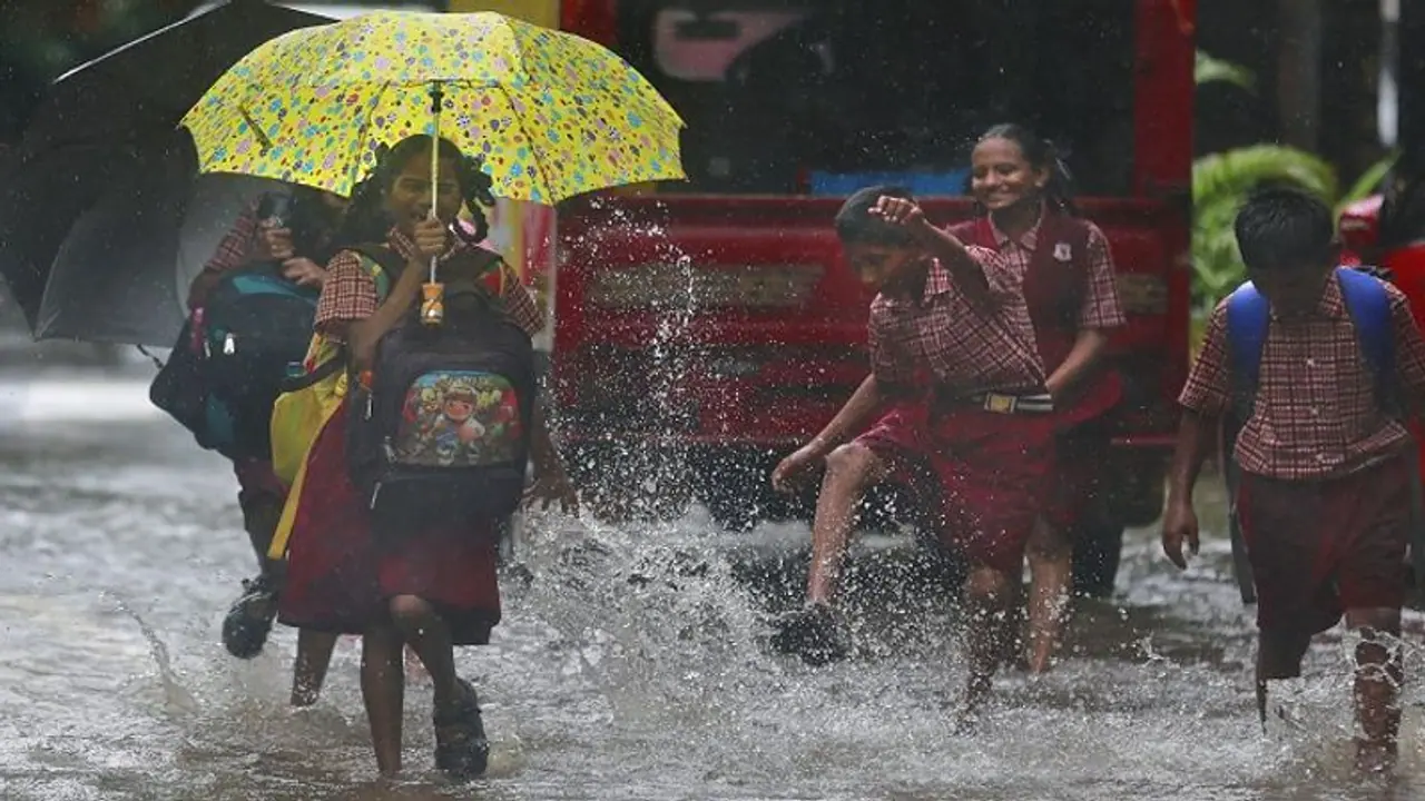 Rain alert : చల్లటి కబురు.. తెలుగు రాష్ట్రాలకు వర్ష సూచన Rain alert : చల్లటి కబురు.. తెలుగు రాష్ట్రాలకు వర్ష సూచన