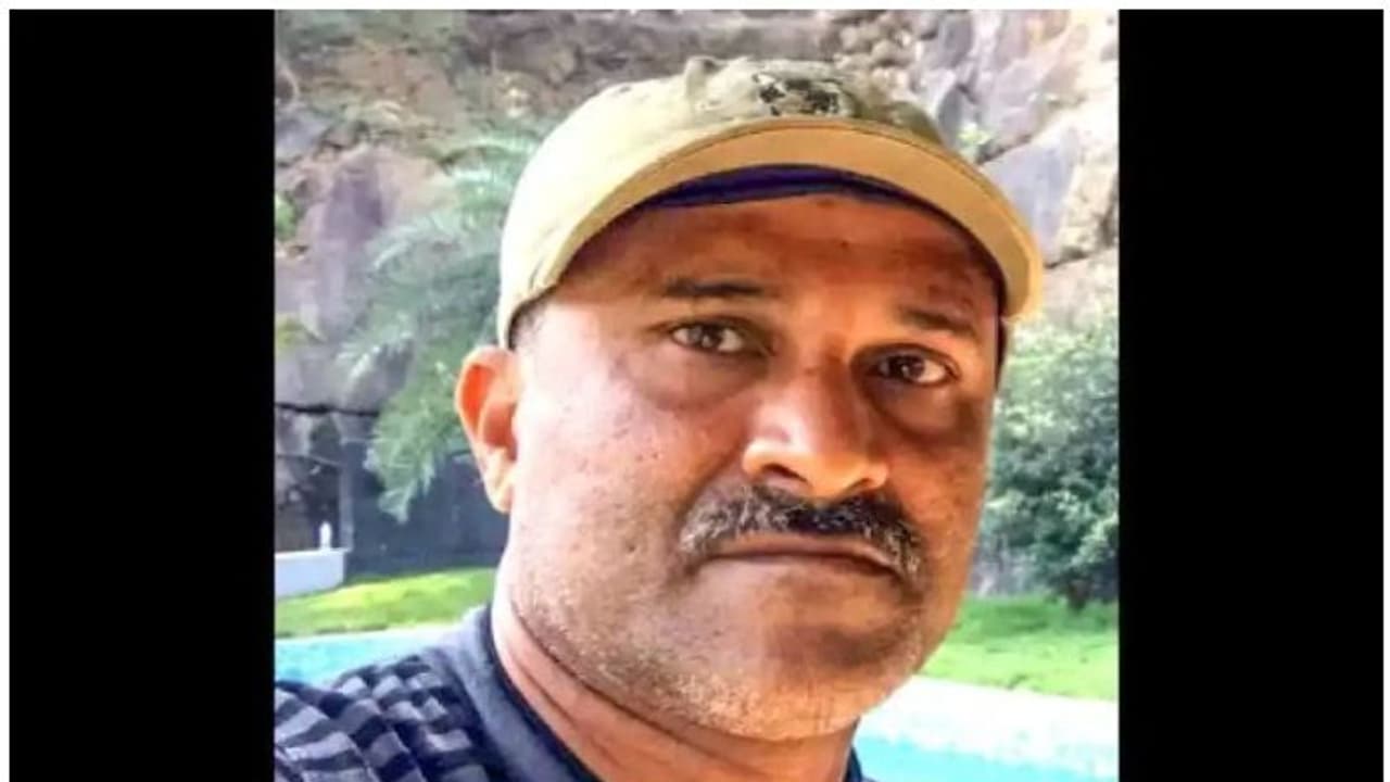 വനംവകുപ്പിന്റെ 150 കിലോ വരുന്ന കൂറ്റൻ മോട്ടോർ മോഷ്ടിച്ച് വിറ്റു; വനം വകുപ്പ് ഡ്രൈവർക്ക് സസ്പെൻഷൻ വനംവകുപ്പിന്റെ 150 കിലോ വരുന്ന കൂറ്റൻ മോട്ടോർ മോഷ്ടിച്ച് വിറ്റു; വനം വകുപ്പ് ഡ്രൈവർക്ക് സസ്പെൻഷൻ