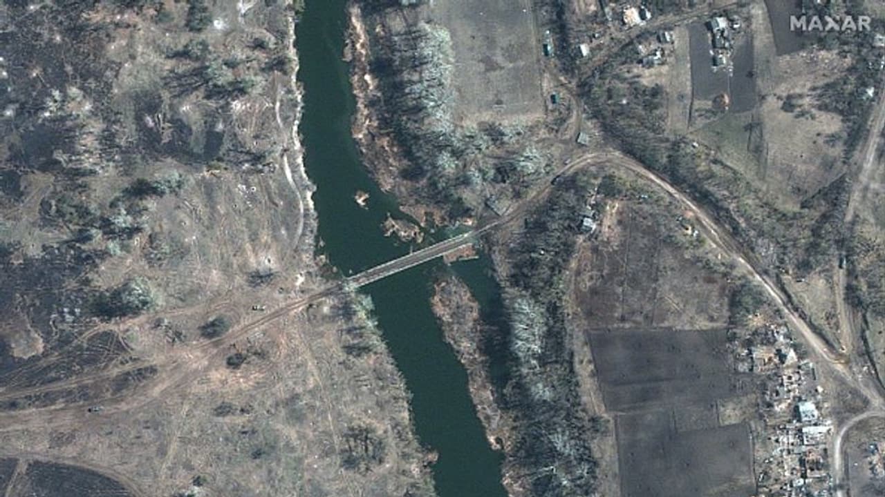 பரபரப்பு.. ! ரஷ்யா போட்ட தடை.. ஷாக்கில் பிரிட்டன்.. மூன்றாம் உலகப்போர் தொடங்கியதாக அறிவிப்பு.. பரபரப்பு.. ! ரஷ்யா போட்ட தடை.. ஷாக்கில் பிரிட்டன்.. மூன்றாம் உலகப்போர் தொடங்கியதாக அறிவிப்பு..