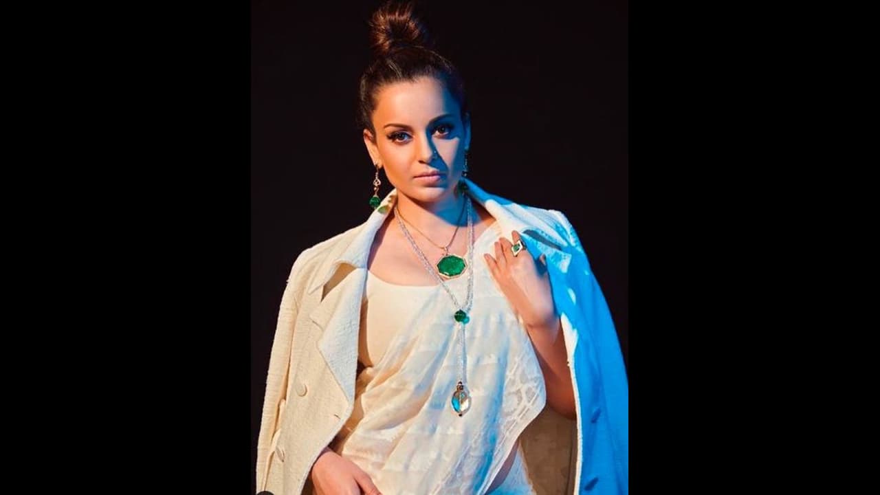 ನನ್ನನ್ನು ಕೆಟ್ಟದಾಗಿ ಮುಟ್ಟುತ್ತಿದ್ದ, ಬಟ್ಟೆ ಬಿಚ್ಚುತ್ತಿದ್ದ; ಬಾಲ್ಯದ ಭಯಾನಕ ಅನುಭವ ಹೇಳಿದ ಕಂಗನಾ ನನ್ನನ್ನು ಕೆಟ್ಟದಾಗಿ ಮುಟ್ಟುತ್ತಿದ್ದ, ಬಟ್ಟೆ ಬಿಚ್ಚುತ್ತಿದ್ದ; ಬಾಲ್ಯದ ಭಯಾನಕ ಅನುಭವ ಹೇಳಿದ ಕಂಗನಾ