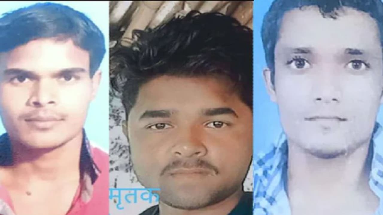 शादी में शामिल होने जा रहे 3 युवकों की सड़क दुर्घटना में मौत, गंभीर हालत में घायल एक का इलाज जारी शादी में शामिल होने जा रहे 3 युवकों की सड़क दुर्घटना में मौत, गंभीर हालत में घायल एक का इलाज जारी