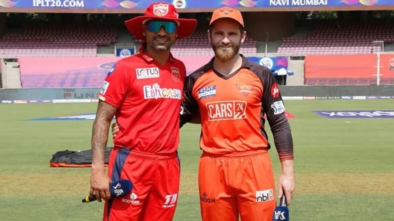 PBKS vs SRH: டாஸ் ரிப்போர்ட்.. பஞ்சாப் அணியில் மயன்க் ஆடல.. தவான் கேப்டன்..! மயன்க்கிற்கு மாற்றாக இளம் வீரர் PBKS vs SRH: டாஸ் ரிப்போர்ட்.. பஞ்சாப் அணியில் மயன்க் ஆடல.. தவான் கேப்டன்..! மயன்க்கிற்கு மாற்றாக இளம் வீரர்