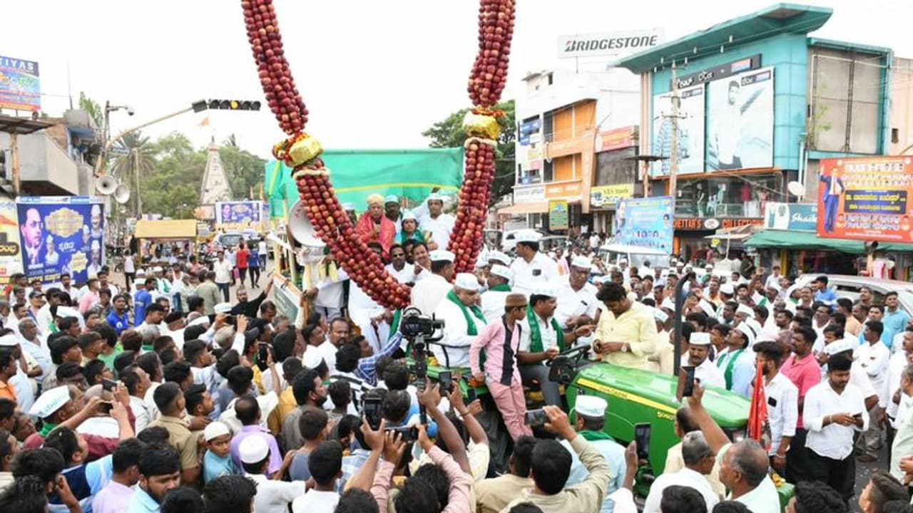  ಶಕ್ತಿ ಪ್ರದರ್ಶನಕ್ಕೆ ಸಾಕ್ಷಿಯಾದ ಎಸ್.ಆರ್.ಪಾಟೀಲ್ ನೇತೃತ್ವದ ಸಂಕಲ್ಪ ಯಾತ್ರೆ ಸಮಾರೋಪ