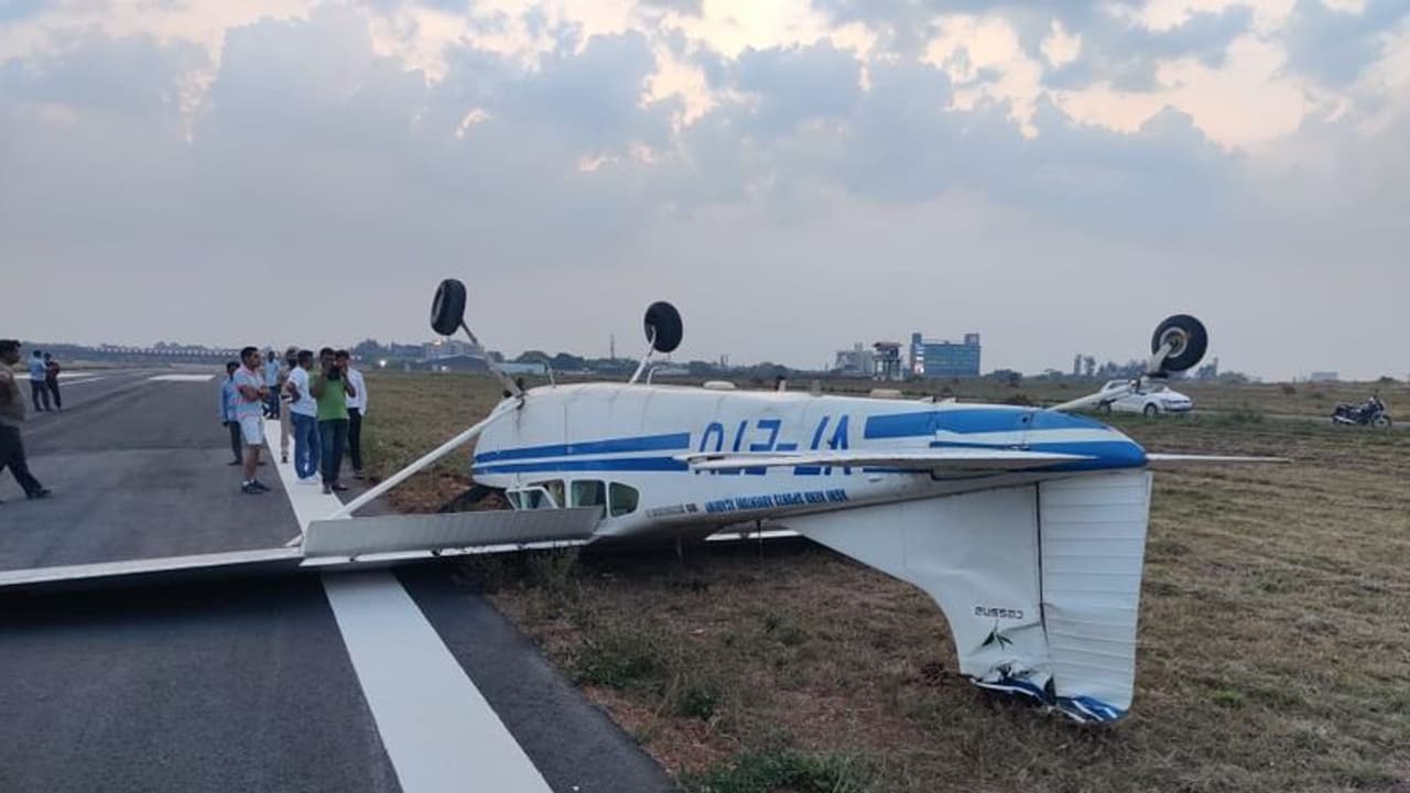 ಬೆಂಗಳೂರಲ್ಲಿ ವಿಮಾನ ಲ್ಯಾಂಡಿಂಗ್ ವೇಳೆ ಅವಘಡ: ಸರ್ಕಾರಿ ವೈಮಾನಿಕ ತರಬೇತಿ ಶಾಲೆ ಸ್ಪಷ್ಟನೆ