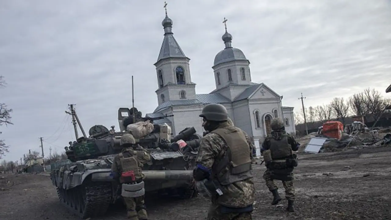 கொன்று குவிக்கப்பட்ட பல்லாயிர கணக்கான வீரர்கள்... ரஷ்ய ராணுவம் அதிர்ச்சி தகவல்!! கொன்று குவிக்கப்பட்ட பல்லாயிர கணக்கான வீரர்கள்... ரஷ்ய ராணுவம் அதிர்ச்சி தகவல்!!