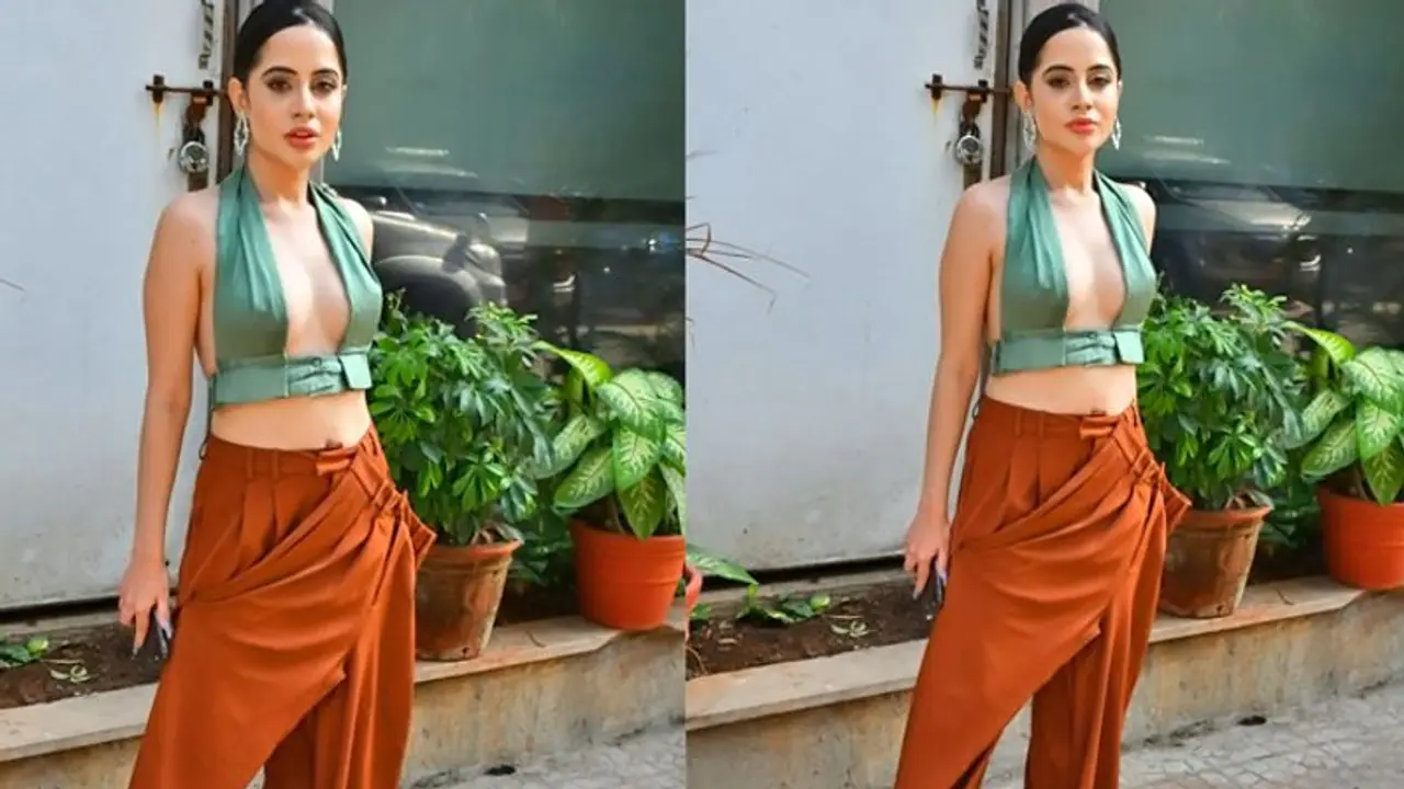 ঊর্ধাঙ্গে নেই নামমাত্র পোশাকও, শুধু ফুল দিয়েই ঢাকা স্তনবৃন্ত, উরফির কাণ্ড দেখে অবাক নেটদুনিয়া ঊর্ধাঙ্গে নেই নামমাত্র পোশাকও, শুধু ফুল দিয়েই ঢাকা স্তনবৃন্ত, উরফির কাণ্ড দেখে অবাক নেটদুনিয়া