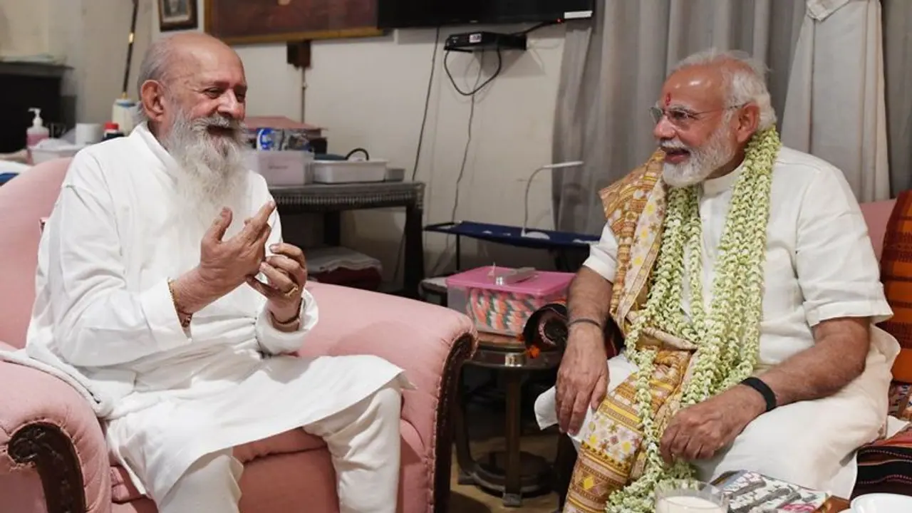 PM Modi meets Indian Maharaja Jam Saheb, reminisces old memories, Little Poland PM Modi meets Indian Maharaja Jam Saheb, reminisces old memories, Little Poland