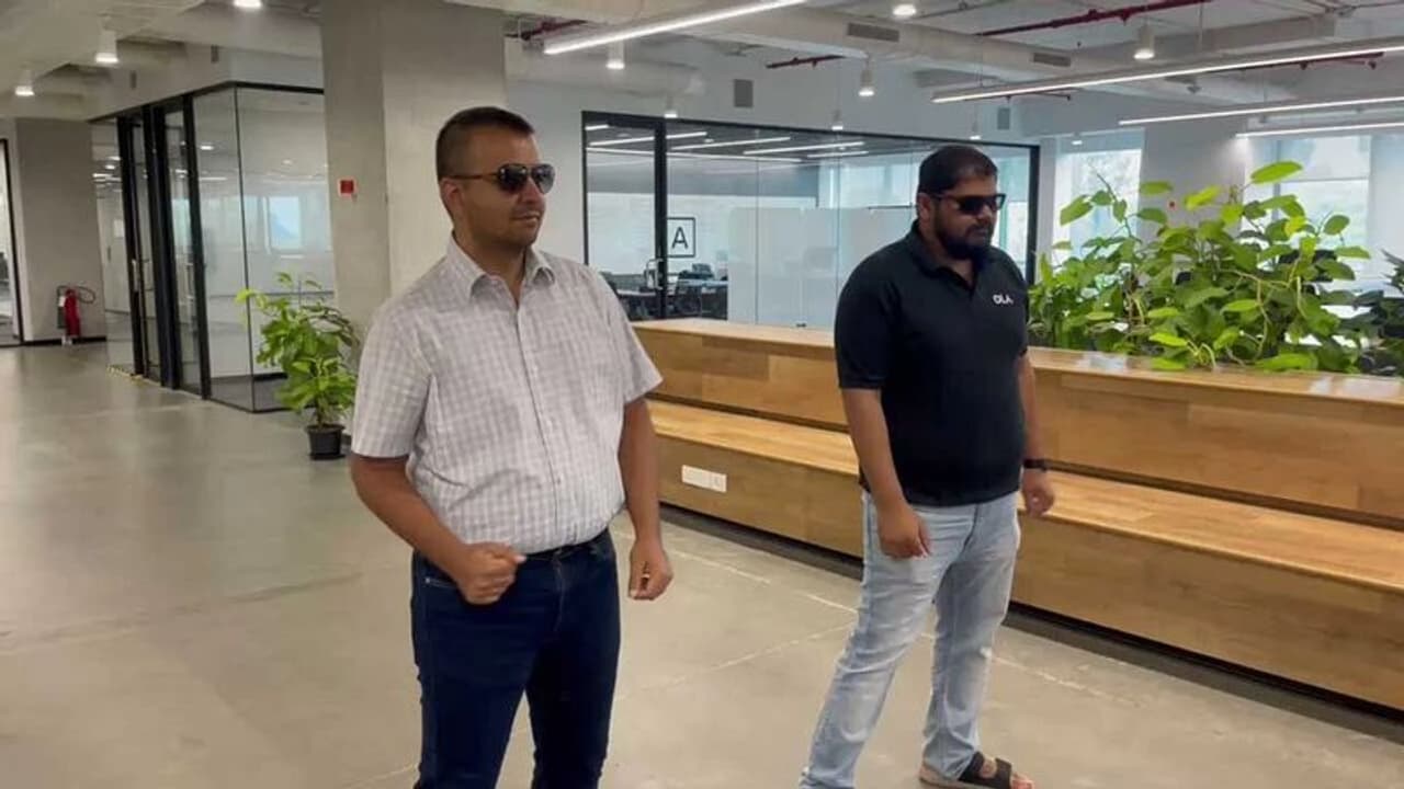 Ola CEO Dances: ఓలా సీఈవో డ్యాన్స్‌.. నెట్టింట వీడియో వైర‌ల్‌..!