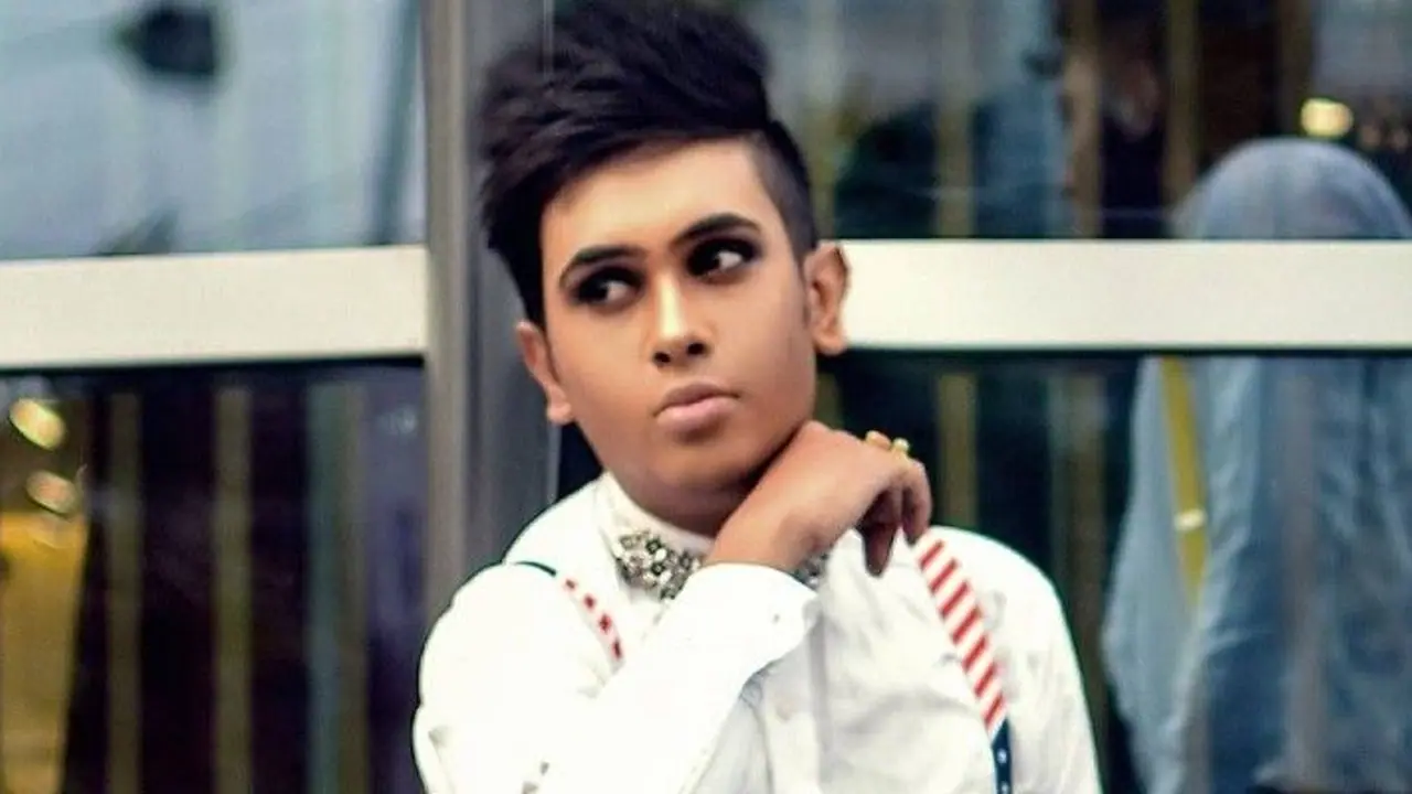 বাংলা সিরিয়ালে এবার স্যান্ডি সাহা, জানেন কি কোন ধারাবাহিকে কাজ করতে চলেছেন তিনি? বাংলা সিরিয়ালে এবার স্যান্ডি সাহা, জানেন কি কোন ধারাবাহিকে কাজ করতে চলেছেন তিনি?