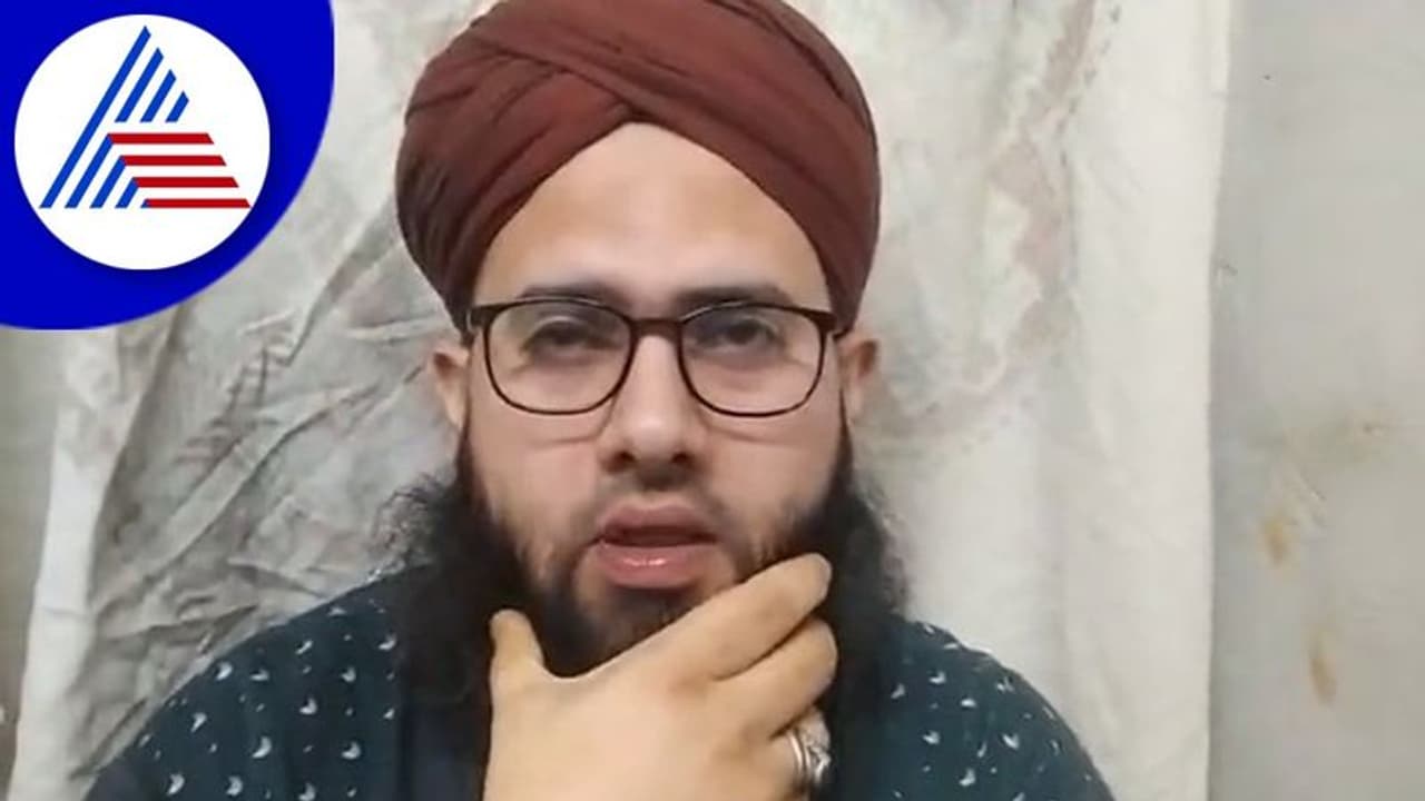 Hubballi Violence: ಗಲಭೆ ಮಾಸ್ಟರ್ ಮೈಂಡ್ ನಾನಲ್ಲ: ವಸೀಂ ಪಠಾಣ್ Hubballi Violence: ಗಲಭೆ ಮಾಸ್ಟರ್ ಮೈಂಡ್ ನಾನಲ್ಲ: ವಸೀಂ ಪಠಾಣ್