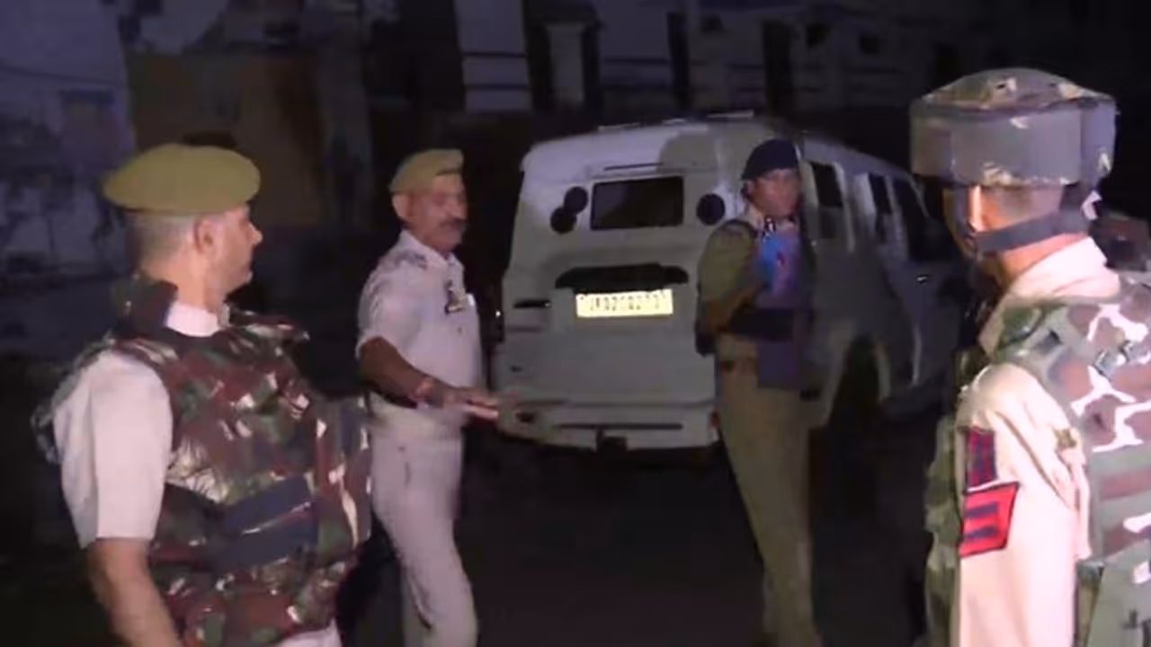 मोदी के दौरे से पहले जम्मू में CISF के काफिले पर आतंकी हमले में एक ASI शहीद, 5 घायल, दो दिन में 5 आतंकवादी ढेर