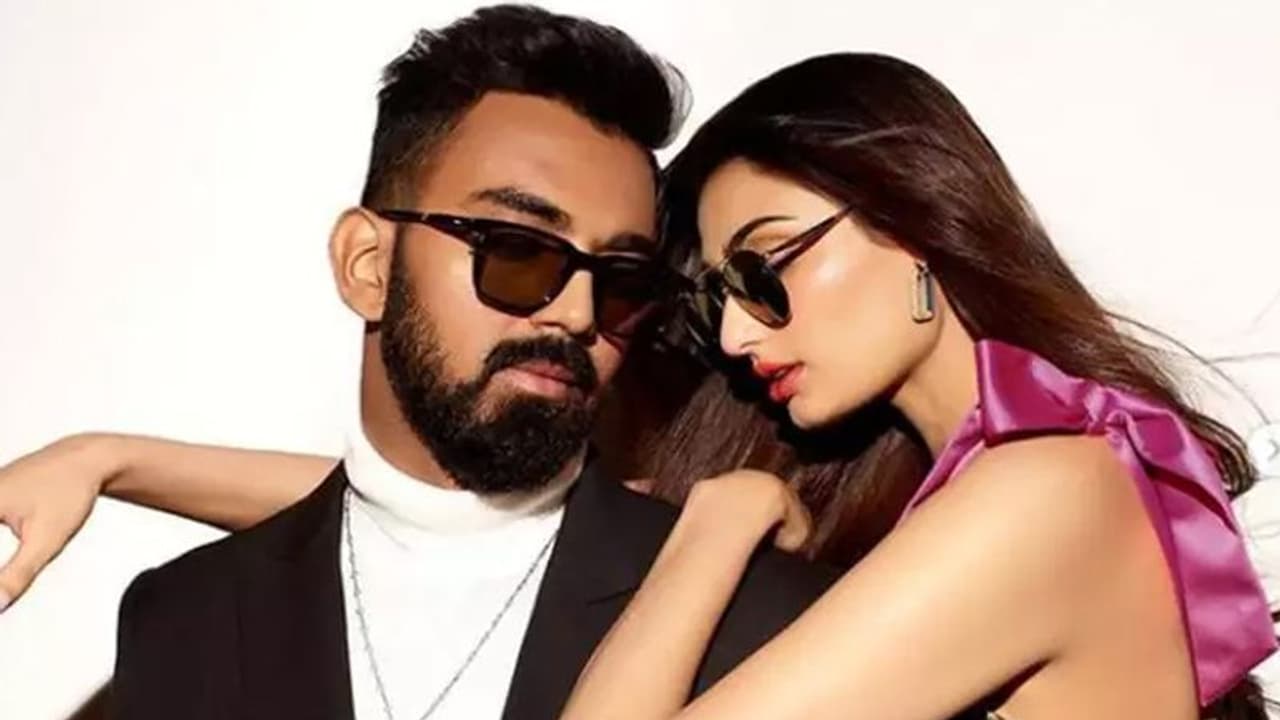 शादी से पहले सामने आई अथिया शेट्टी और केएल राहुल को लेकर एक चौंकाने वाली बात, करने जा रहे ये काम शादी से पहले सामने आई अथिया शेट्टी और केएल राहुल को लेकर एक चौंकाने वाली बात, करने जा रहे ये काम