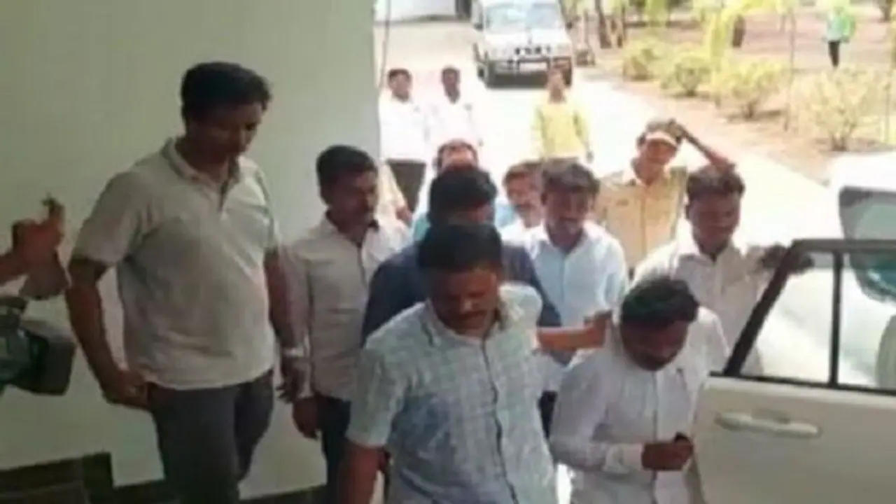 PSI Recruitment Scam: ಬೇಲ್‌ ಪಡೆದು ಬಂದ ಕಾಂಗ್ರೆಸ್‌ ಮುಖಂಡನಿಗೆ ಭರ್ಜರಿ ಸ್ವಾಗತ!