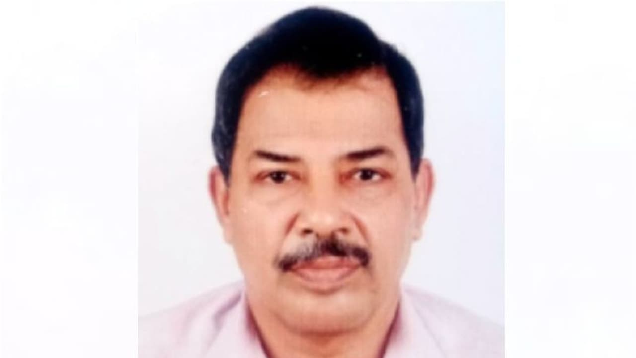 നാട്ടില് പോകാനൊരുങ്ങിയ പ്രവാസി മലയാളി മരിച്ചു നാട്ടില് പോകാനൊരുങ്ങിയ പ്രവാസി മലയാളി മരിച്ചു