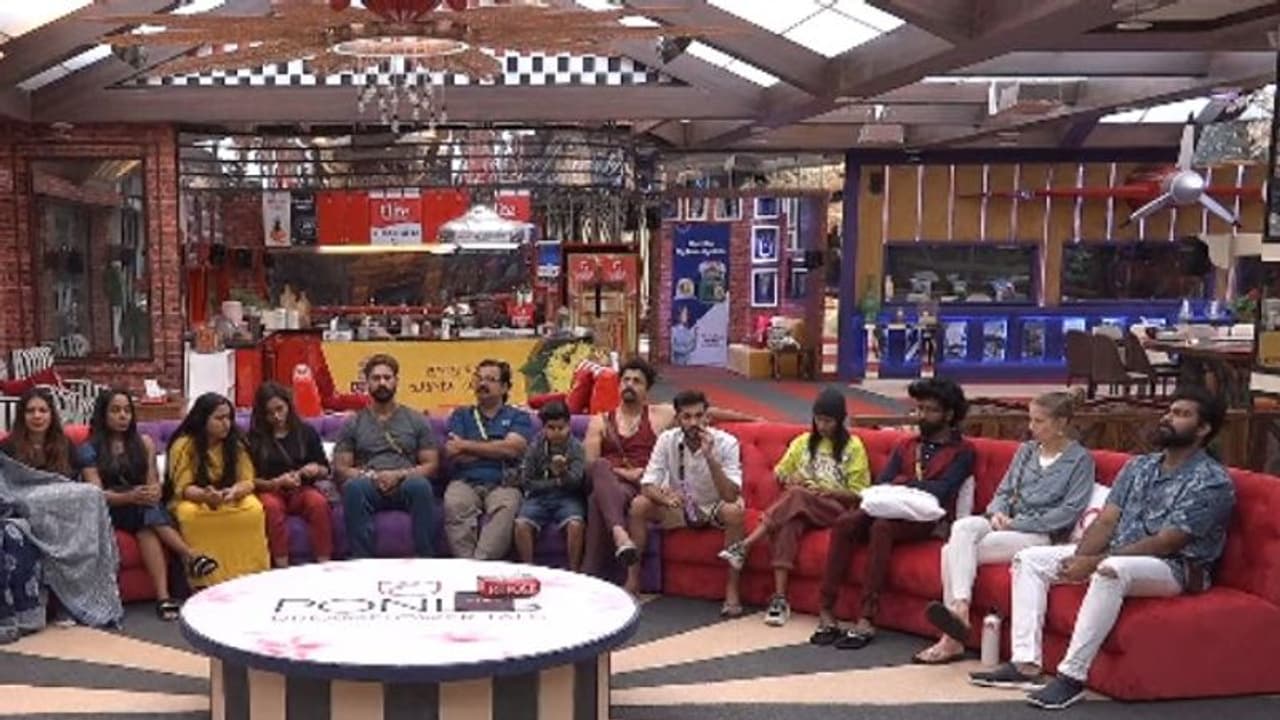 ബിഗ് ബോസില് ക്യാപ്റ്റൻസി നോമിനേഷൻ തര്ക്കവും മേയ്ക്കപ്പ് ടാസ്കും ബിഗ് ബോസില് ക്യാപ്റ്റൻസി നോമിനേഷൻ തര്ക്കവും മേയ്ക്കപ്പ് ടാസ്കും