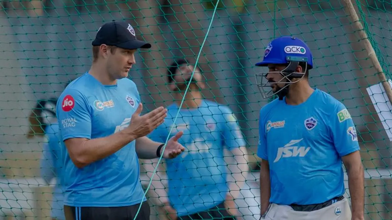 ലക്ഷ്യം അടുത്ത ഐപിഎല്! പദ്ധതി ആവിഷ്ക്കരിച്ച് ഡല്ഹി കാപിറ്റല്സ്; രണ്ട് പേരുടെ സ്ഥാനം തെറിച്ചു ലക്ഷ്യം അടുത്ത ഐപിഎല്! പദ്ധതി ആവിഷ്ക്കരിച്ച് ഡല്ഹി കാപിറ്റല്സ്; രണ്ട് പേരുടെ സ്ഥാനം തെറിച്ചു