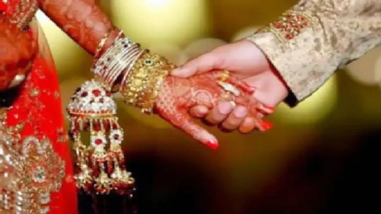 Relationship News : ಮೂವರು ಪತ್ನಿ ಜೊತೆ ವಾಸಿಸ್ತಿರೋನ ಮೆಚ್ಚಲೇಬೇಕು.. Relationship News : ಮೂವರು ಪತ್ನಿ ಜೊತೆ ವಾಸಿಸ್ತಿರೋನ ಮೆಚ್ಚಲೇಬೇಕು..