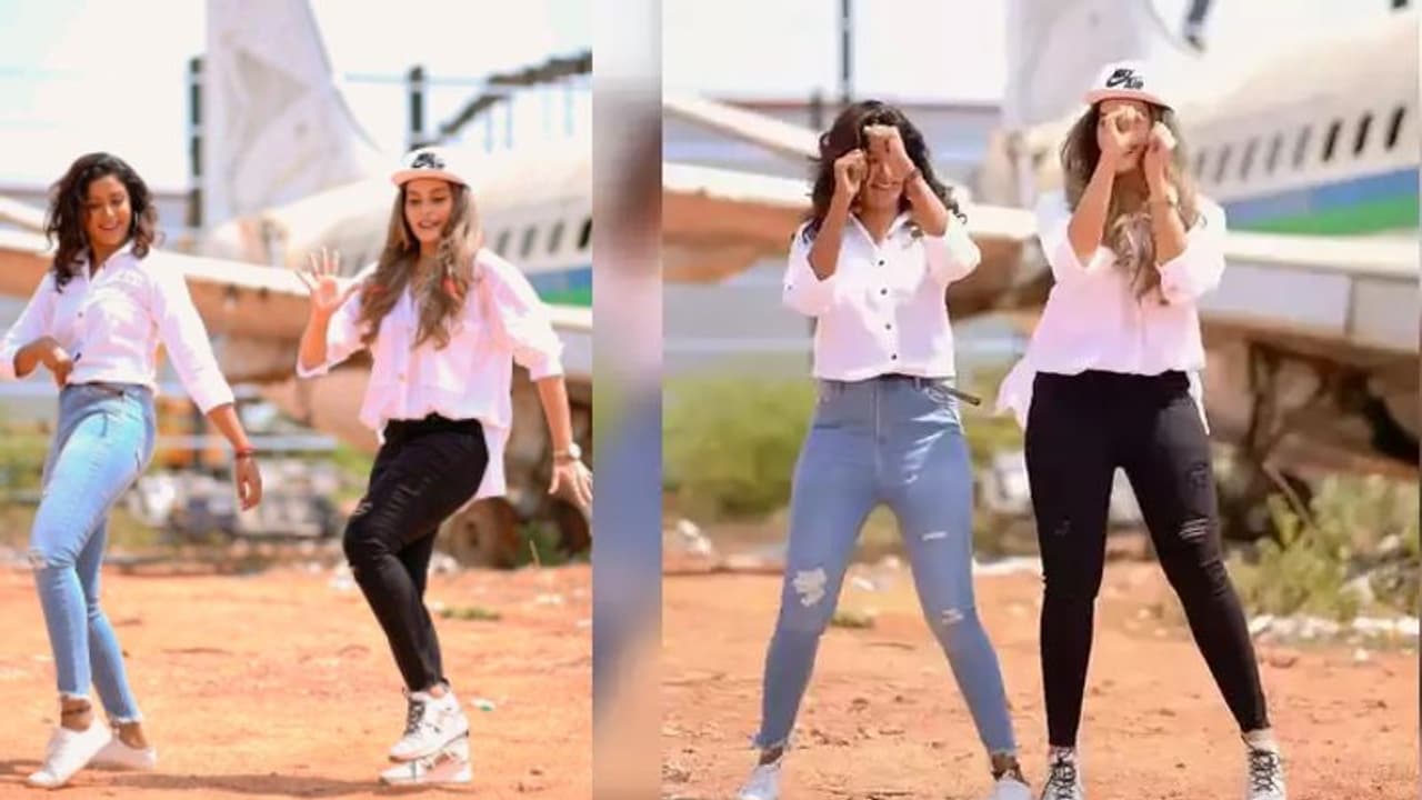 ரூ.1 கோடி மதிப்புள்ள செட் முன்பு ‘பீஸ்ட்’ பட பாடலுக்கு குத்தாட்டம் போட்ட குக் வித் கோமாளி பிரபலங்கள் ரூ.1 கோடி மதிப்புள்ள செட் முன்பு ‘பீஸ்ட்’ பட பாடலுக்கு குத்தாட்டம் போட்ட குக் வித் கோமாளி பிரபலங்கள்