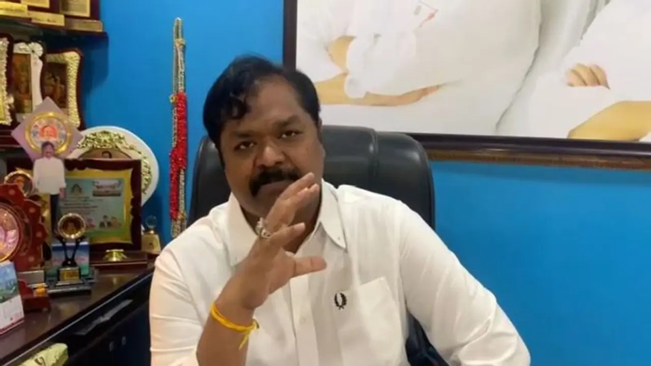 పవన్ హరహర వీరమల్లు కాదు... చంద్రబాబు విసిరిన విల్లు..: మంత్రి దాడిశెట్టి రాజా ఫైర్ పవన్ హరహర వీరమల్లు కాదు... చంద్రబాబు విసిరిన విల్లు..: మంత్రి దాడిశెట్టి రాజా ఫైర్