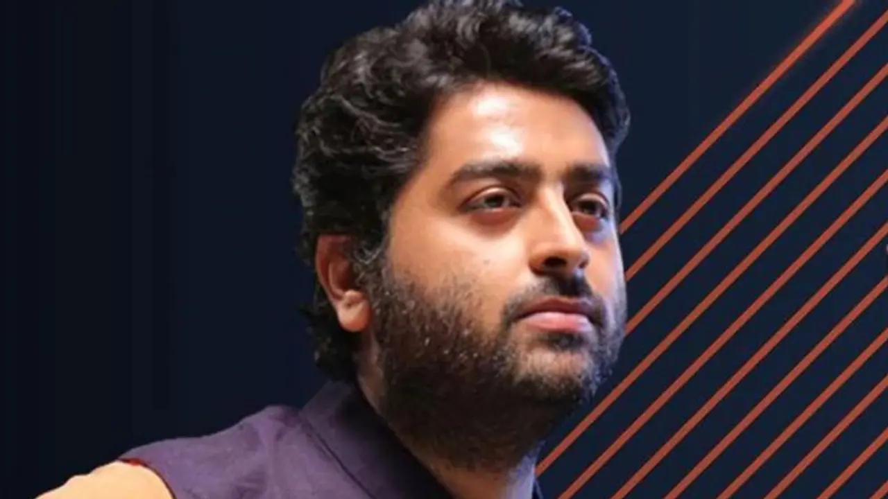 গ্যাংস্টারের কবলে পড়েছিলেন অরিজিৎ সিং? পাঁচ কোটি টাকা চেয়ে প্রাণনাশের হুমকি এসেছিল তাঁর কাছেও গ্যাংস্টারের কবলে পড়েছিলেন অরিজিৎ সিং? পাঁচ কোটি টাকা চেয়ে প্রাণনাশের হুমকি এসেছিল তাঁর কাছেও