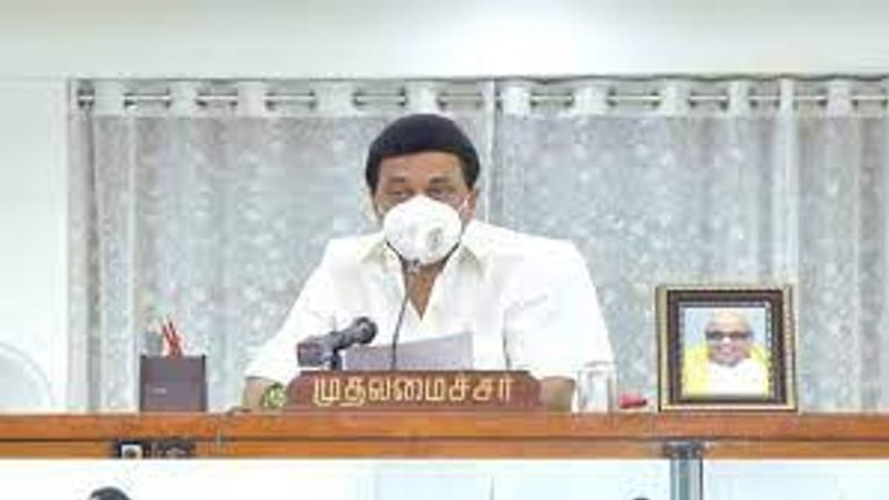 CM Stalin Speech : தமிழகத்தில் அதிகரிக்கும் கொரோனா.. முதல்வர் அவசர ஆலோசனை.. மீண்டும் அமலாகிறதா ஊரடங்கு?