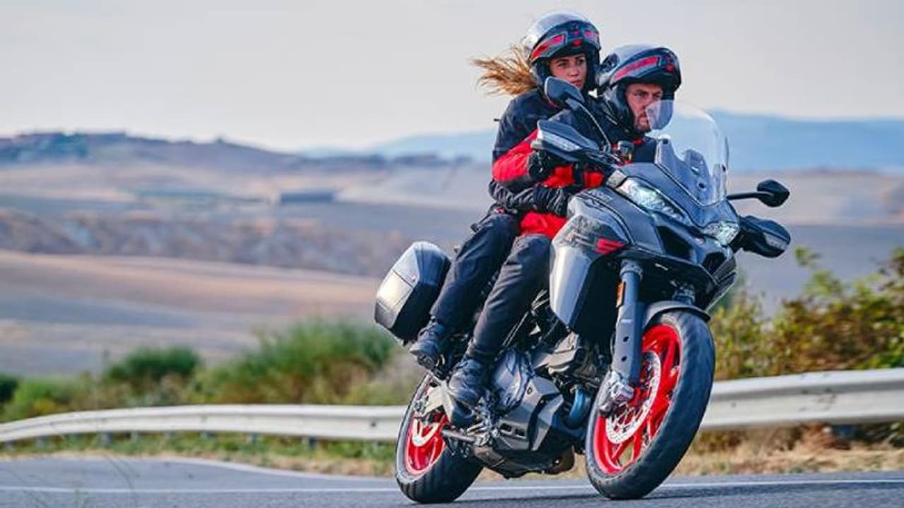 Ducati Multistrada V2 : ഡ്യുക്കാട്ടി മൾട്ടിസ്ട്രാഡ V2 ഇന്ത്യയില്‍