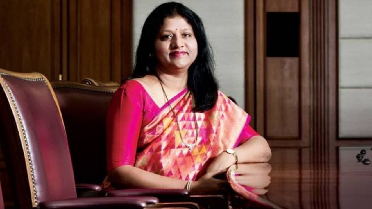 New CEO of Aditya Birla Capital: ఆదిత్య బిర్లా క్యాపిటల్ సీఈవోగా విశాఖ మూల్యే..! New CEO of Aditya Birla Capital: ఆదిత్య బిర్లా క్యాపిటల్ సీఈవోగా విశాఖ మూల్యే..!