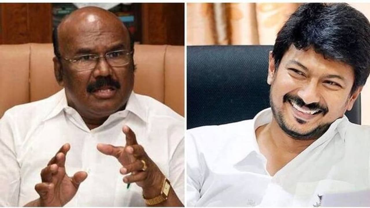 ஸ்டாலினுக்காக அப்போ வைகோ..! உதயநிதிக்காக இப்போ யார் தெரியுமா..? திமுகவை இறங்கி அடிக்கும் ஜெயக்குமார் ஸ்டாலினுக்காக அப்போ வைகோ..! உதயநிதிக்காக இப்போ யார் தெரியுமா..? திமுகவை இறங்கி அடிக்கும் ஜெயக்குமார்