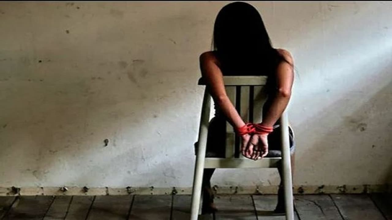  പണം തീര്‍ന്നപ്പോള്‍ 'തട്ടിക്കൊണ്ട് പോയി'യെന്ന് പരാതി; അമേരിക്കന്‍ യുവതിയെ ദില്ലിയില്‍ നിന്ന് അറസ്റ്റ് ചെയ്തു