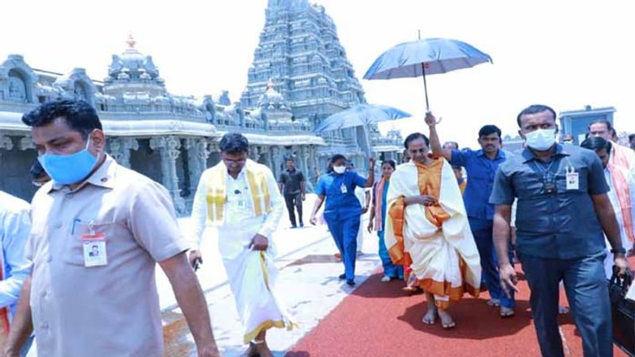 జాతీయ పార్టీ ఏర్పాటు: రేపు యాదాద్రికి కేసీఆర్ జాతీయ పార్టీ ఏర్పాటు: రేపు యాదాద్రికి కేసీఆర్