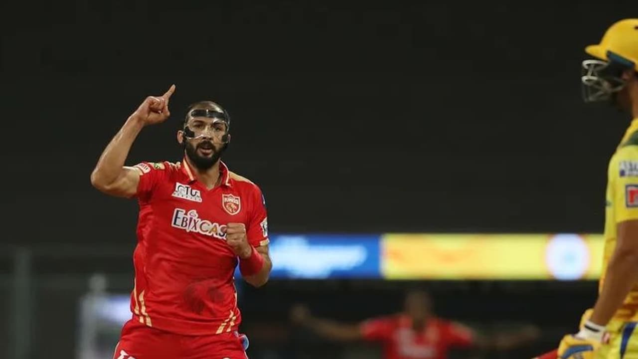 Rishi Dhawan: ಪಂಜಾಬ್‌ ಆಲ್ರೌಂಡರ್ ಫೇಸ್ ಶೀಲ್ಡ್ ಧರಿಸಿದ್ದರ ಹಿಂದಿದೆ ಇಂಟ್ರೆಸ್ಟಿಂಗ್ ಕಹಾನಿ..! 