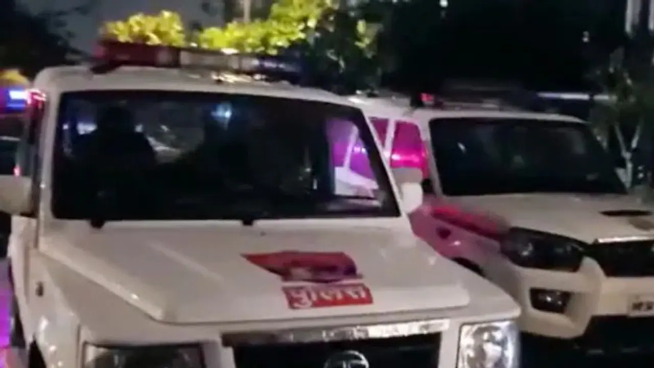 ಮಹಿಳೆಯನ್ನು ಎಳೆದುಕೊಂಡು ಹೋಗಿ ರೇಪ್, ಪ್ರತಿಭಟಿಸಿದ್ದಕ್ಕೆ ದೇಹ ಕತ್ತರಿಸಿ 2 ರೈಲಿನಲ್ಲಿ ಪಾರ್ಸೆಲ್!