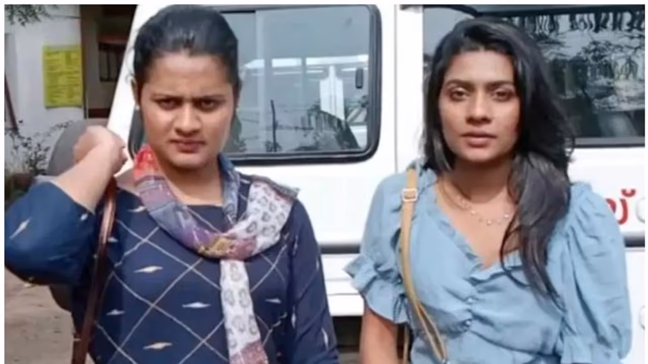  മലപ്പുറത്ത് മർദ്ദനമേറ്റ സഹോദരിമാർക്കെതിരെ സൈബർ ആക്രണം, മുസ്ലീം ലീഗ് നേതാവിനെതിരെ പരാതി നൽകി പെൺകുട്ടികൾ 