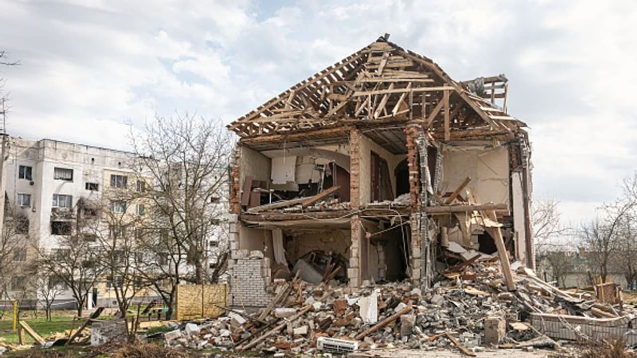 ఉక్రెయిన్ ఈయూ సాయం.. 9 బిలియ‌న్ యూరోలో పంపేందుకు అంగీకారం