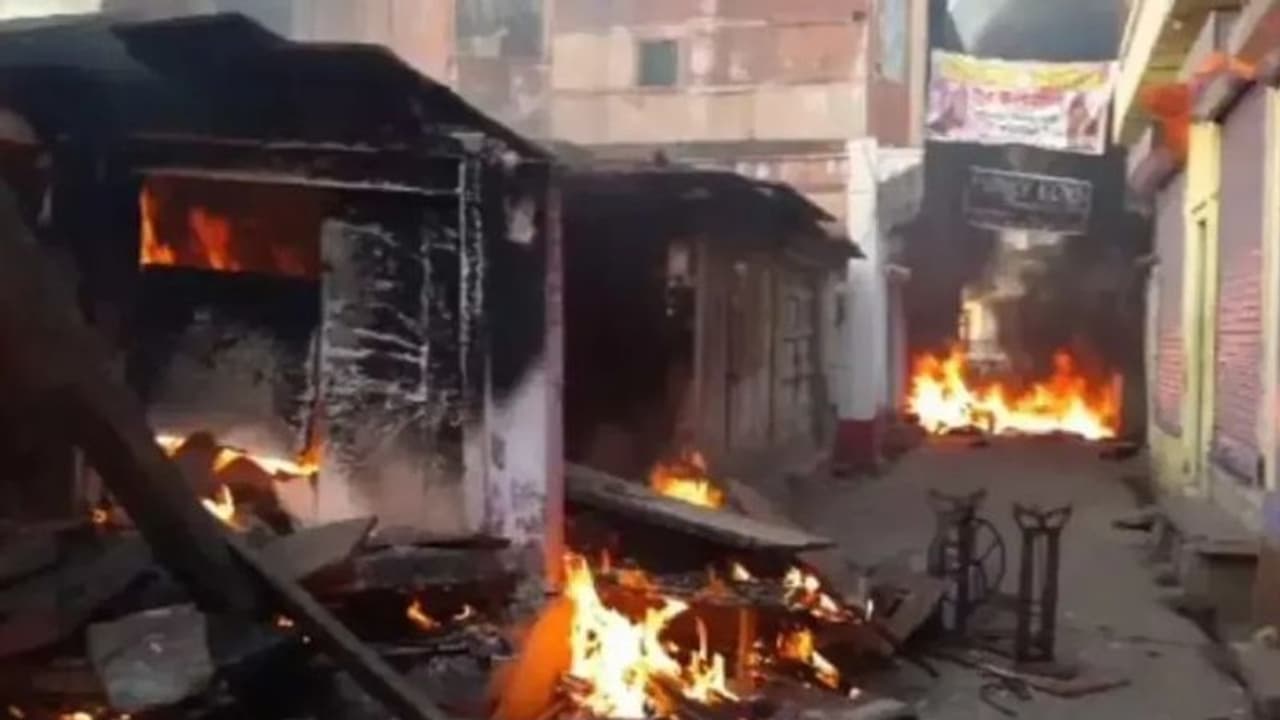 करौली हिंसा पर गहलोत सरकार करने जा रही अब तक की सबसे बड़ी कार्रवाई, पुलिस ने बना लिया पूरा प्लान