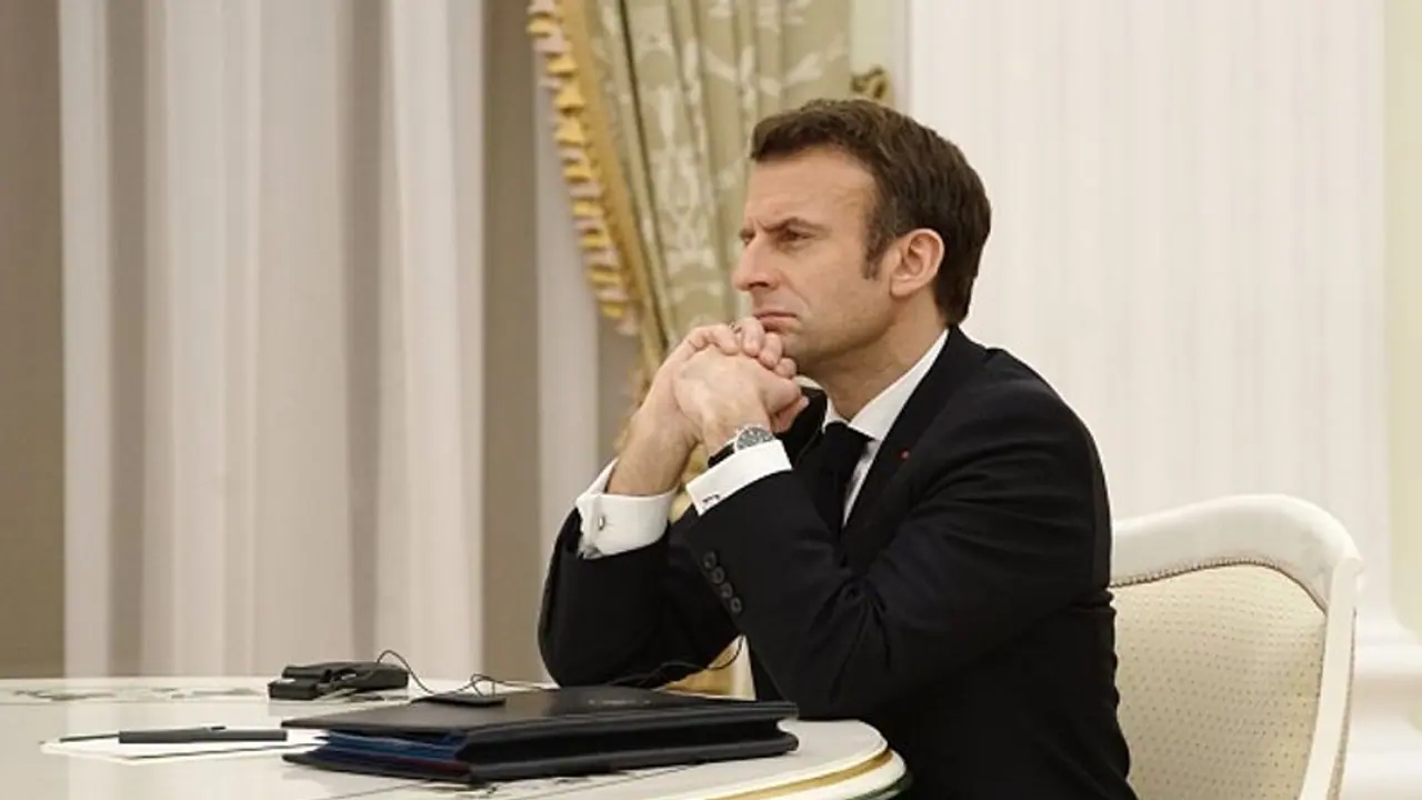 France set to make condoms free for anyone under 25 starting January 1 France set to make condoms free for anyone under 25 starting January 1