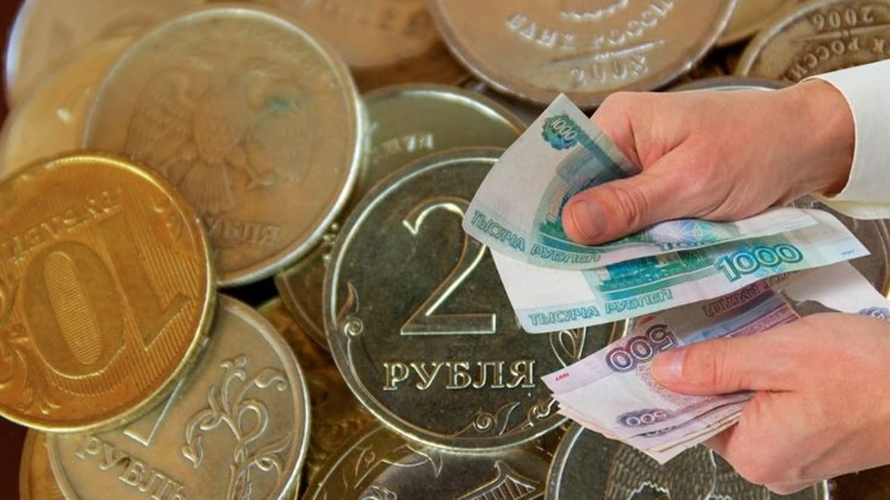 റഷ്യയുടെ വഴിയേ യൂറോപ്യൻ രാജ്യങ്ങൾ; റൂബിൾ നൽകി പ്രകൃതിവാതകം വാങ്ങാൻ തയാറെന്ന് കമ്പനികൾ റഷ്യയുടെ വഴിയേ യൂറോപ്യൻ രാജ്യങ്ങൾ; റൂബിൾ നൽകി പ്രകൃതിവാതകം വാങ്ങാൻ തയാറെന്ന് കമ്പനികൾ