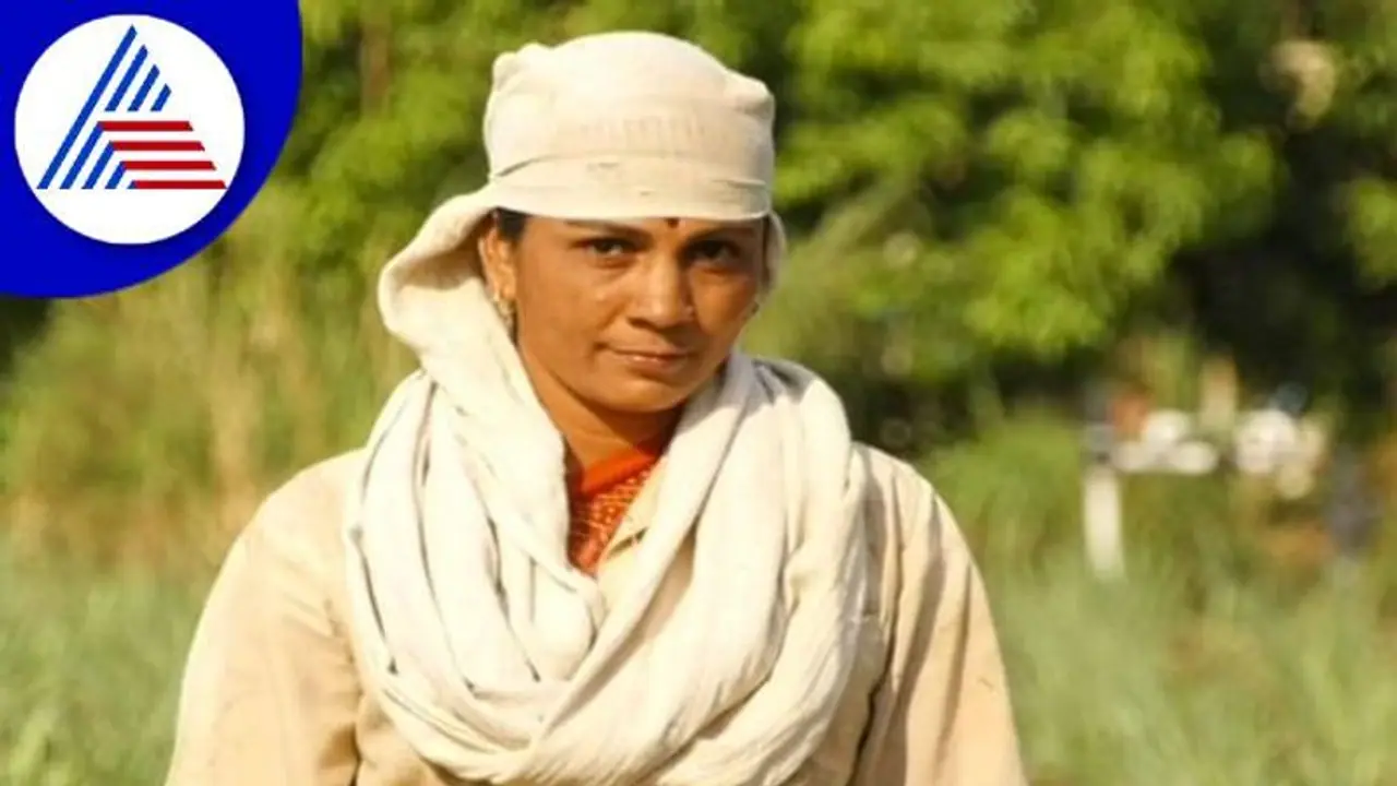 ಬಂಡೆಗಲ್ಲು ಒಡೆದು ಕೃಷಿ ಭೂಮಿಯನ್ನಾಗಿ ಮಾಡಿದ ಛಲದಂಕ ಮಹಿಳೆ: ರೈತರಿಗೆ ಮಾದರಿಯಾದ ಅನುಸೂಯಾ..! ಬಂಡೆಗಲ್ಲು ಒಡೆದು ಕೃಷಿ ಭೂಮಿಯನ್ನಾಗಿ ಮಾಡಿದ ಛಲದಂಕ ಮಹಿಳೆ: ರೈತರಿಗೆ ಮಾದರಿಯಾದ ಅನುಸೂಯಾ..!