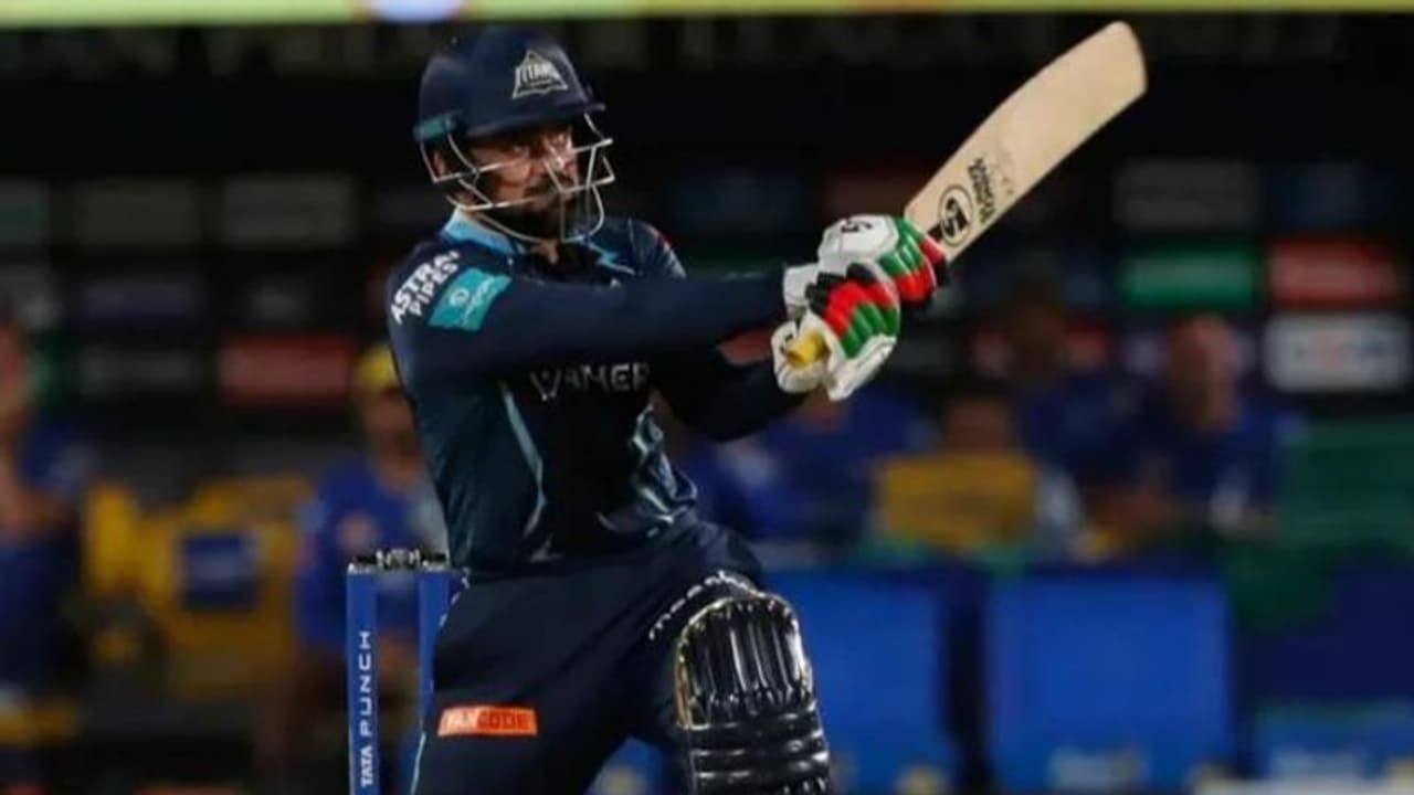 అది స్నేక్ షాట్.. పడగ విప్పితే ప్రత్యర్థులకే దడే.. ఆసక్తికర విషయాలు వెల్లడించిన రషీద్ ఖాన్ అది స్నేక్ షాట్.. పడగ విప్పితే ప్రత్యర్థులకే దడే.. ఆసక్తికర విషయాలు వెల్లడించిన రషీద్ ఖాన్