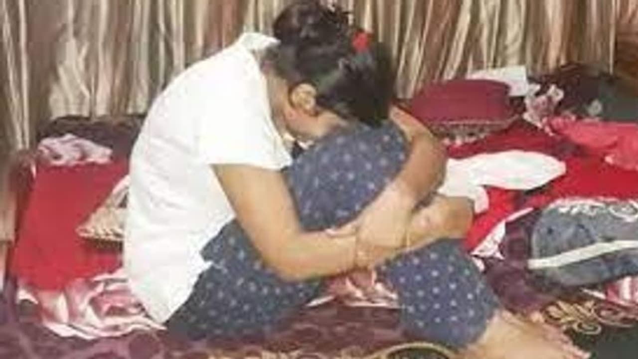 झारखंड में 2 सगी बहनों के साथ भाई ने की दरिंदगी, मां के साथ भी कर चुका है हरकत