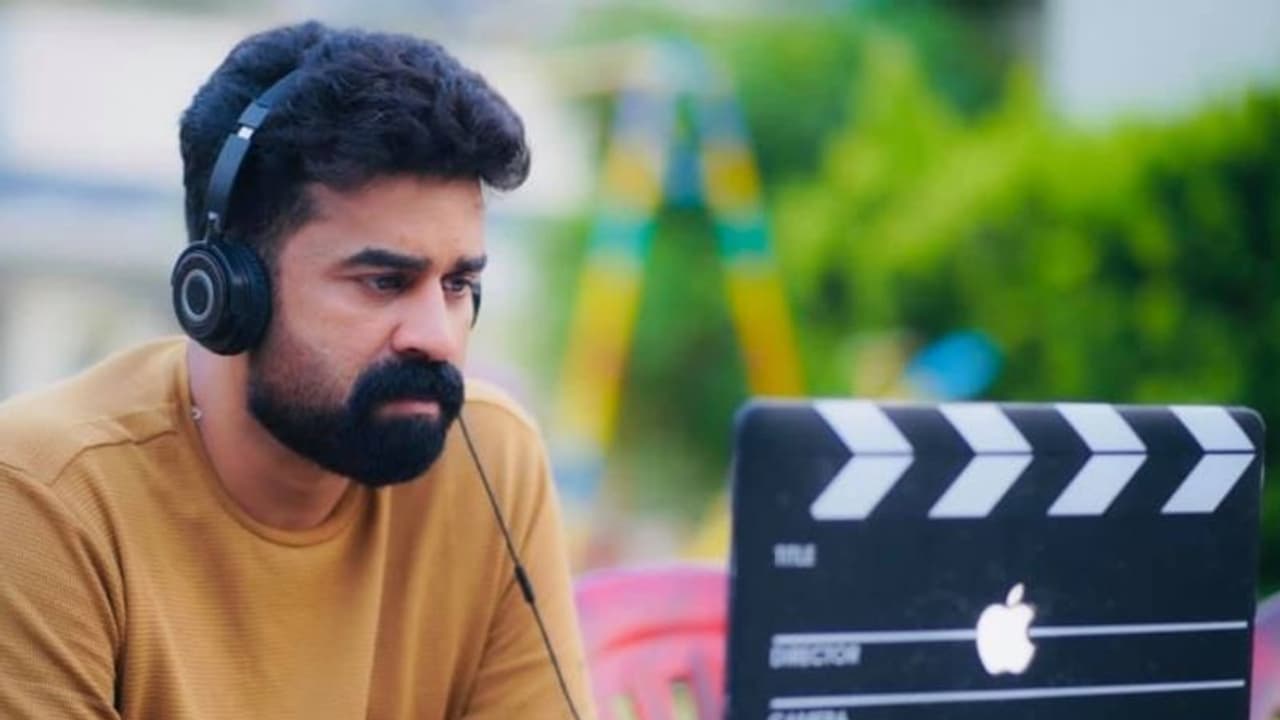 Vijay Babu Case : ബലാത്സംഗ കേസിൽ നടൻ വിജയ് ബാബുവിന്റെ അറസ്റ്റ് തടഞ്ഞ് ഹൈക്കോടതി, വിജയ് ബാബു നാളെ തിരിച്ചെത്തും