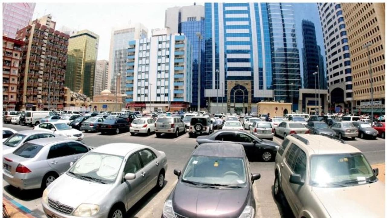 ചെറിയ പെരുന്നാള് അവധി; അബുദാബിയില് സൗജന്യ പാര്ക്കിങ്, ടോള് ഫീസ് ഒഴിവാക്കി ചെറിയ പെരുന്നാള് അവധി; അബുദാബിയില് സൗജന്യ പാര്ക്കിങ്, ടോള് ഫീസ് ഒഴിവാക്കി