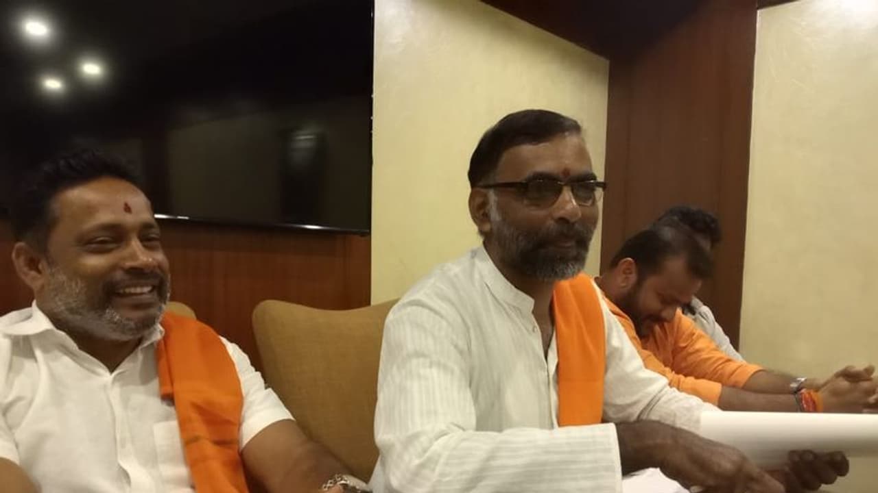 'ಬಿಜೆಪಿಯವರು ನಕಲಿ ಹಿಂದುತ್ವವಾದಿ, ಷಂಡರು, RSS ಸಂಸ್ಕಾರ ಕಲಿಸಿಕೊಟ್ಟಿಲ್ಲವೇ?' 'ಬಿಜೆಪಿಯವರು ನಕಲಿ ಹಿಂದುತ್ವವಾದಿ, ಷಂಡರು, RSS ಸಂಸ್ಕಾರ ಕಲಿಸಿಕೊಟ್ಟಿಲ್ಲವೇ?'