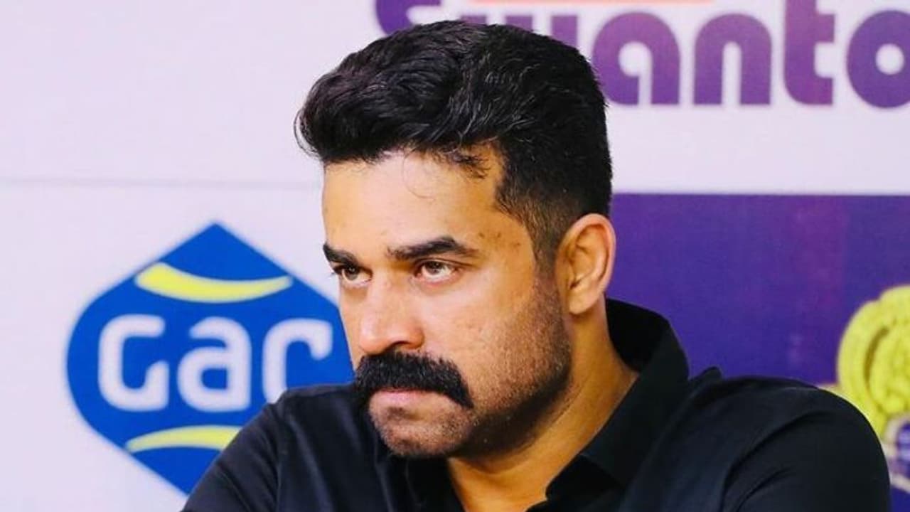 Vijay Babu Case : பாலியல் புகாரை வாபஸ் பெற ஒரு கோடி பேரம்... விஜய் பாபு மீது நடிகை பகீர் புகார் Vijay Babu Case : பாலியல் புகாரை வாபஸ் பெற ஒரு கோடி பேரம்... விஜய் பாபு மீது நடிகை பகீர் புகார்