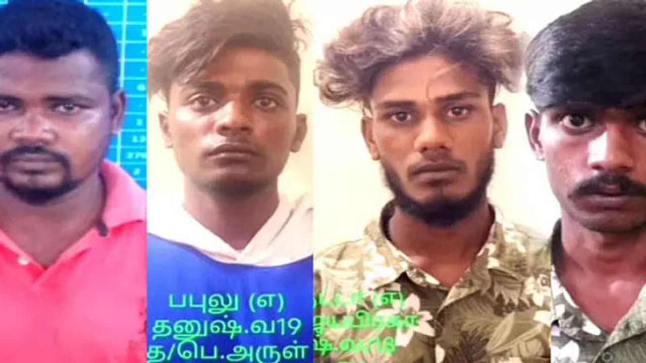 சென்னையை உலுக்கிய ஆட்டோ ஓட்டுநர் படுகொலை.. சடலத்துடன் செல்பி.. வீடியோ வைரல்..!